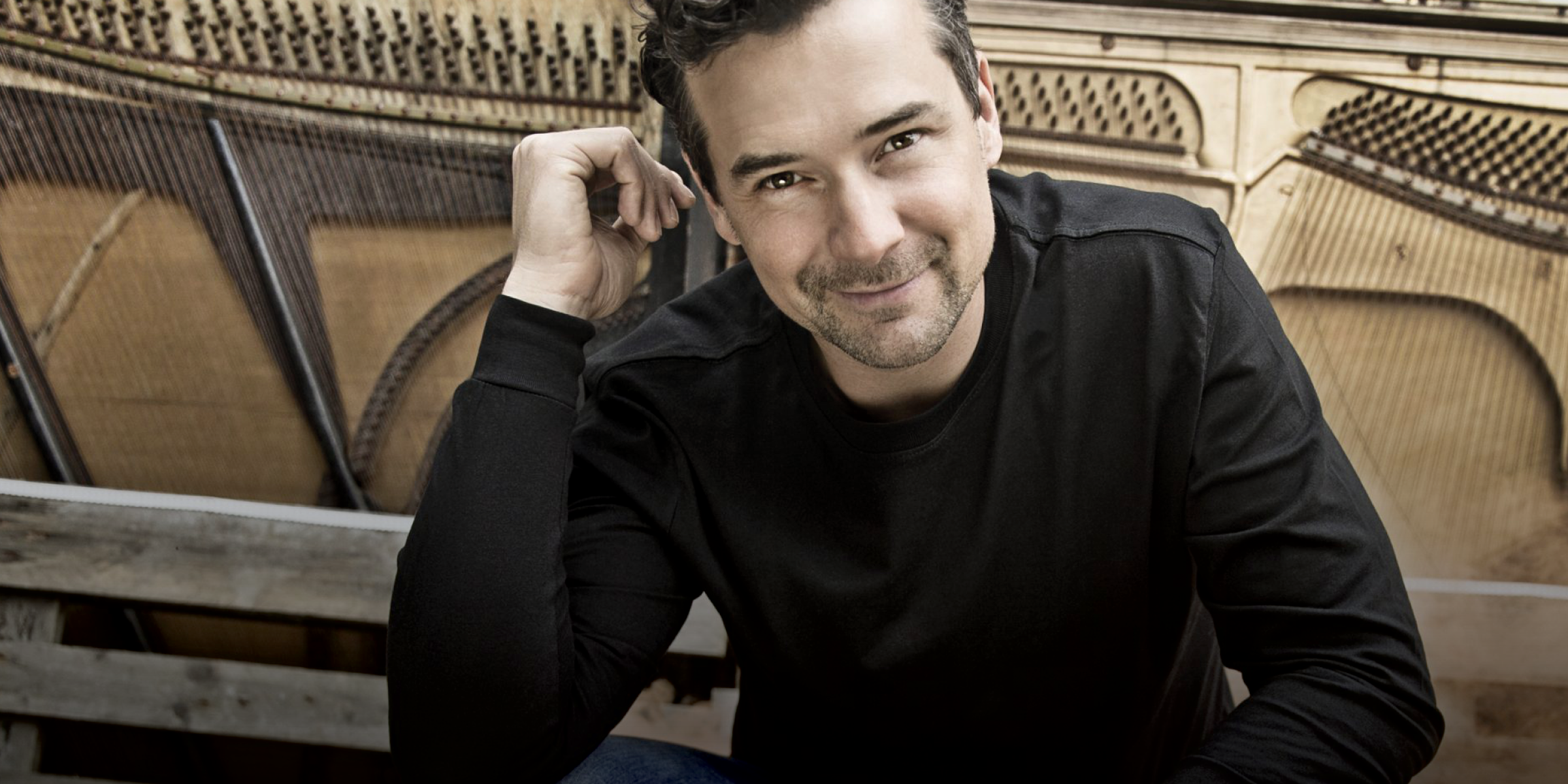 Michael Kaeshammer official promotional image