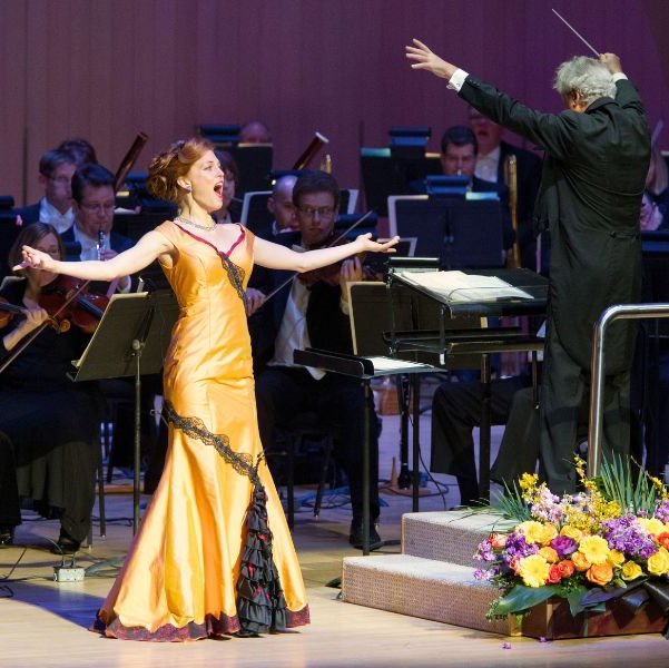 BRAVISSIMO! New Year's at the Opera official event image